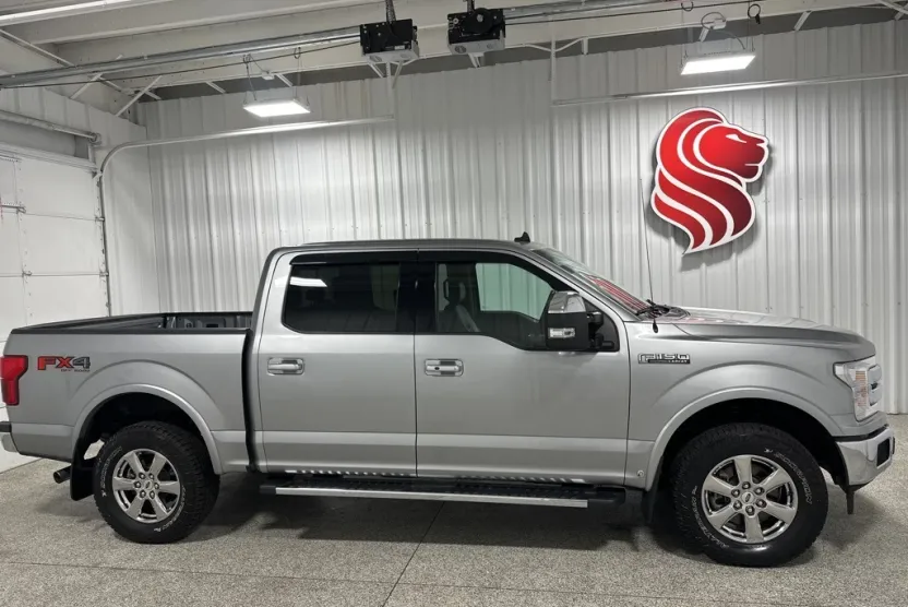 2020 Ford F-150 Lariat photo 1