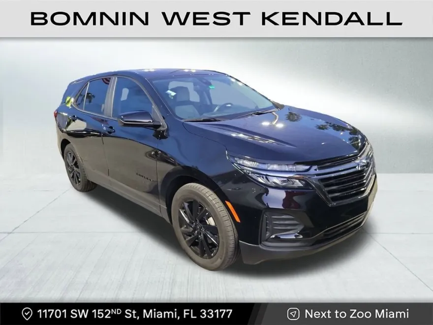 2023 Chevrolet Equinox LS photo 1