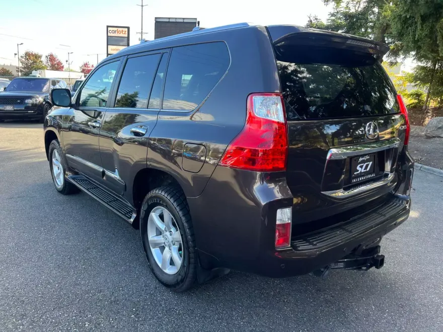2012 Lexus GX 460 Luxury photo 1