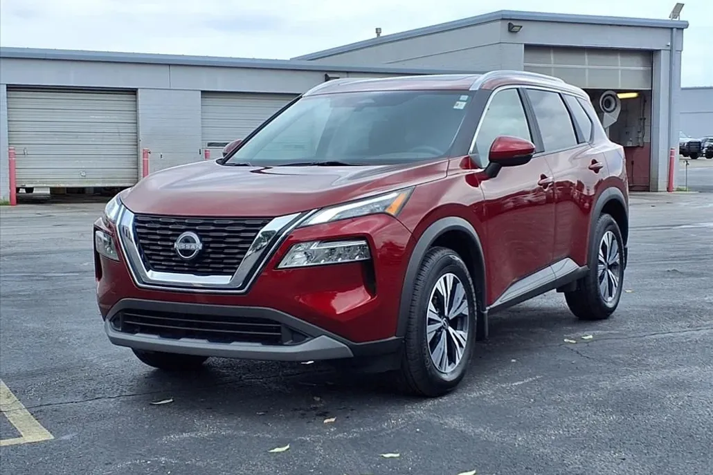 2023 Nissan Rogue SV photo 1