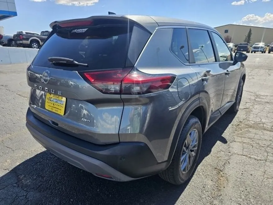 2023 Nissan Rogue S photo 1