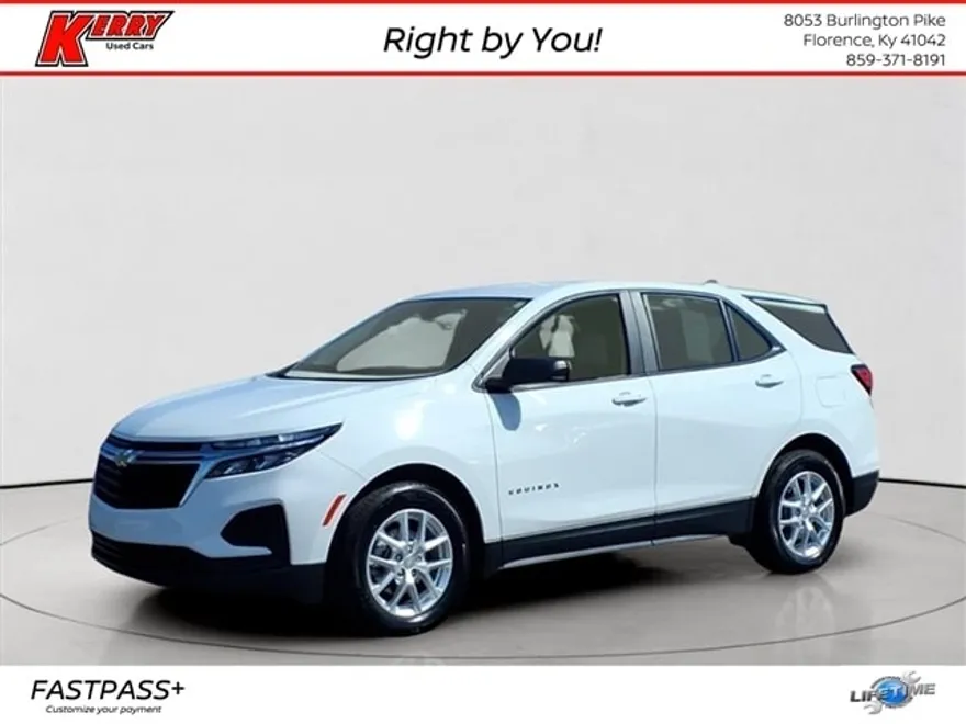 2022 Chevrolet Equinox LS photo 1