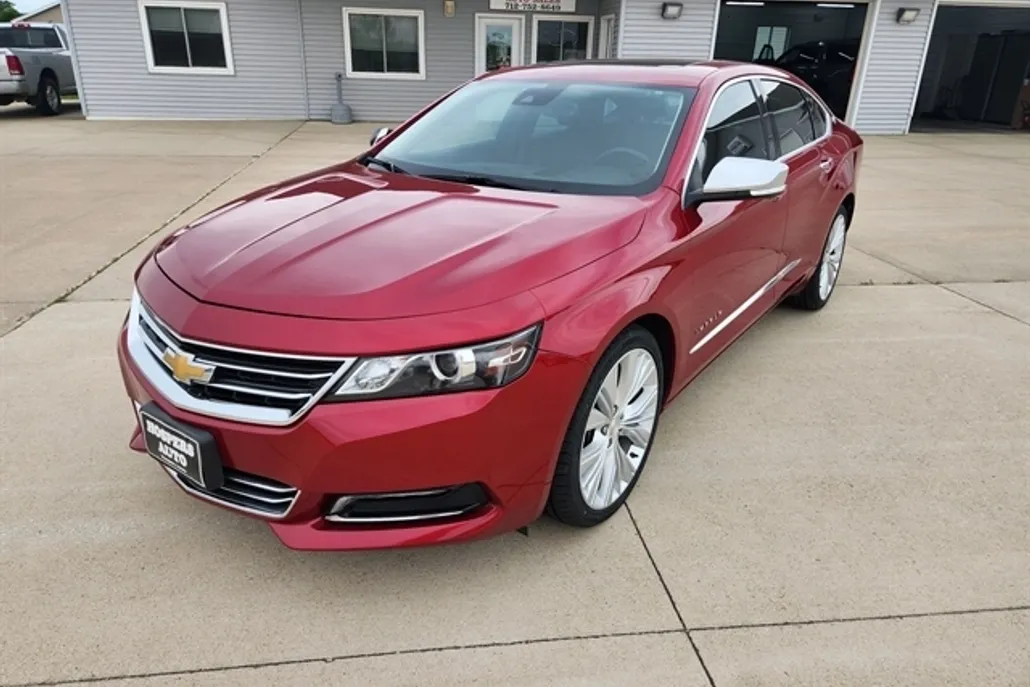 2015 Chevrolet Impala photo 1