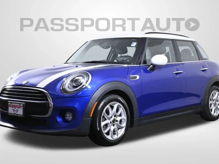 2019 Mini Cooper 4 Door Hardtop photo 1