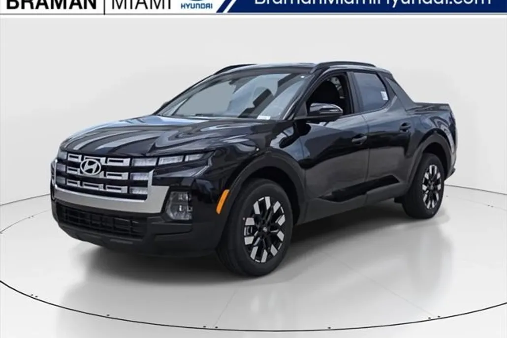 2025 Hyundai Santa Cruz SEL Activity photo 1