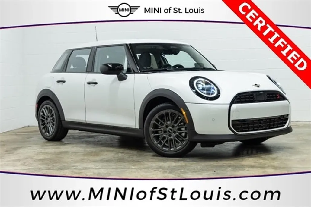 2025 Mini Cooper Signature photo 1