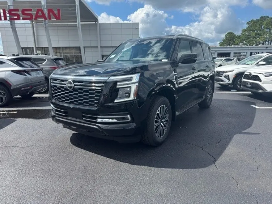 2025 Nissan Armada Platinum photo 1
