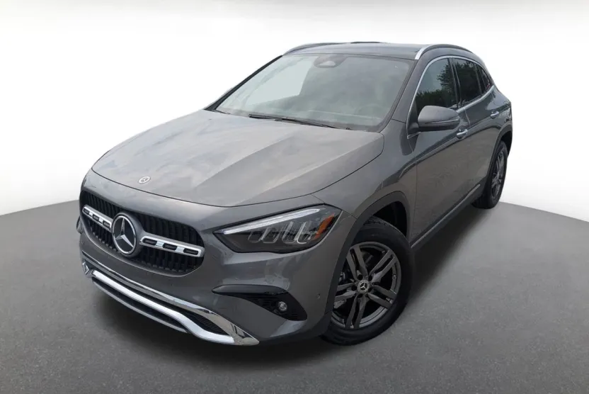 2026 Mercedes Benz GLA 250 4MATIC photo 1