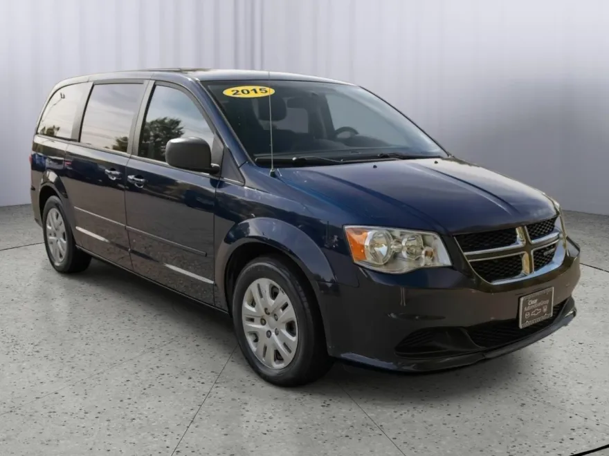 2015 Dodge Grand Caravan SE photo 1