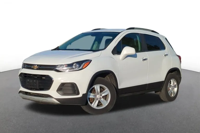 2017 Chevrolet Trax LT photo 1