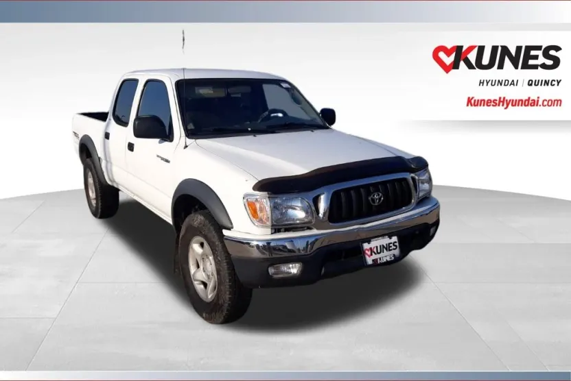 2002 Toyota Tacoma Base V6 photo 1