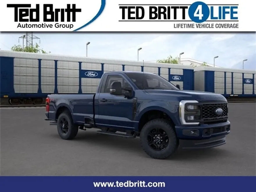 2025 Ford F-350 photo 1