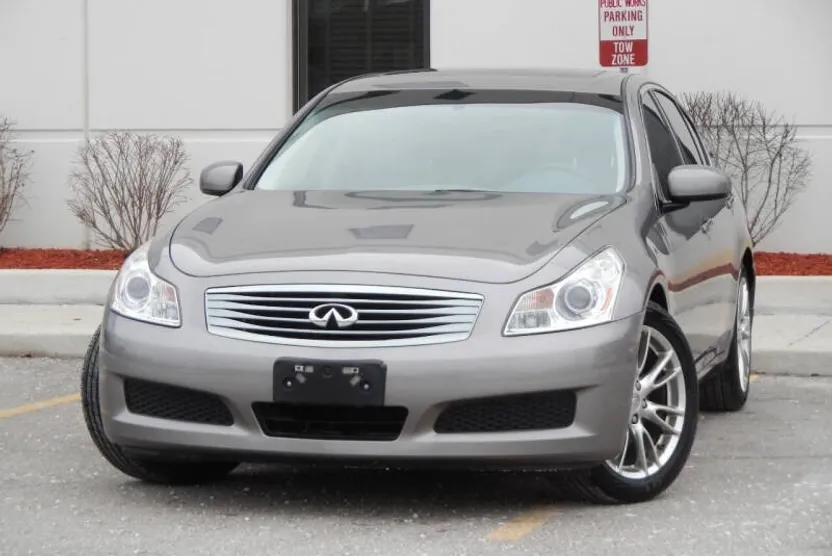2007 Infiniti G35 Journey photo 1