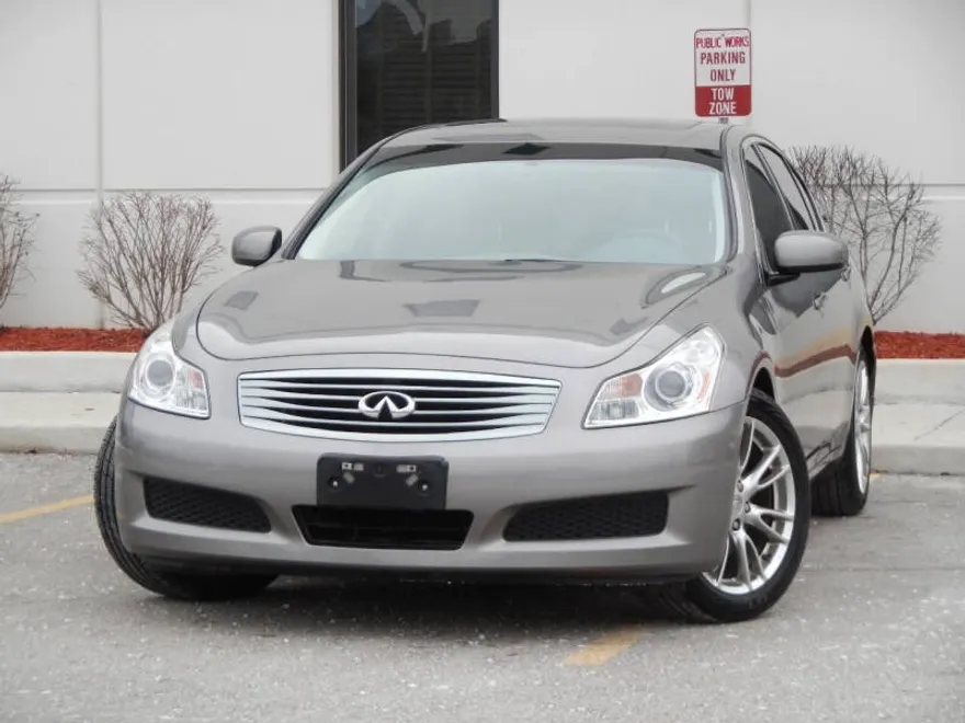 2007 Infiniti G35 Journey photo 1