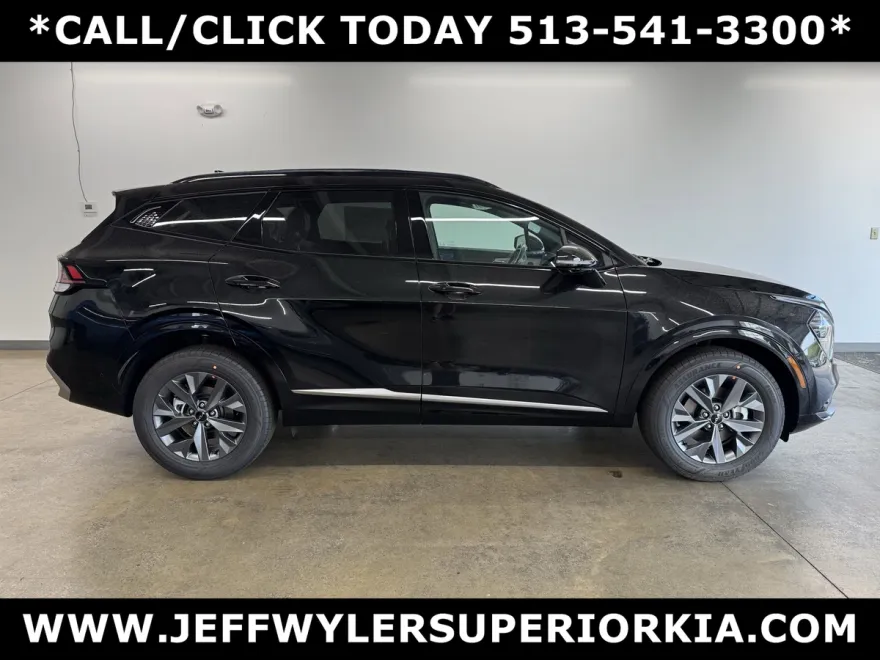2025 Kia Sportage Hybrid photo 1