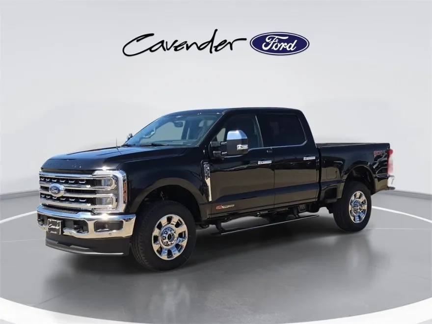 2025 Ford F-350 Lariat photo 1