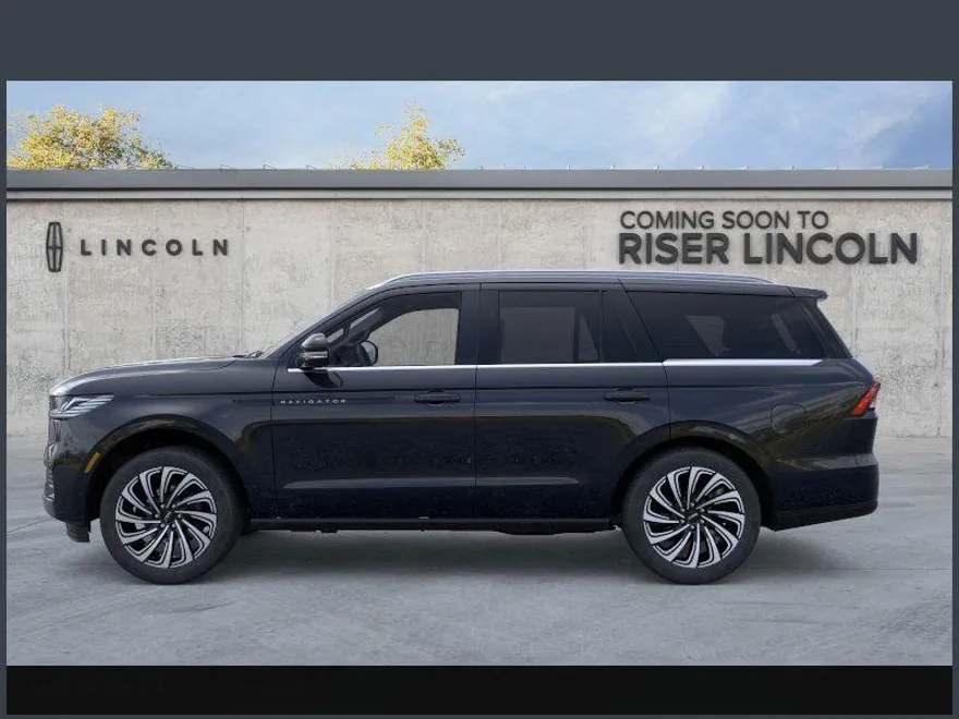 2025 Lincoln Navigator Black Label photo 1