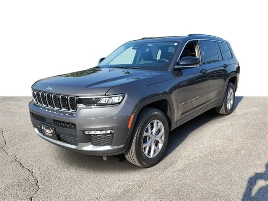 2022 Jeep Grand Cherokee Limited photo 1
