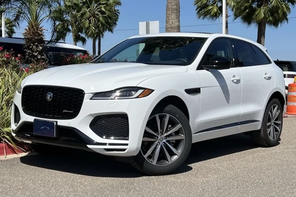 2025 Jaguar F-PACE P250 R-Dynamic S photo 1