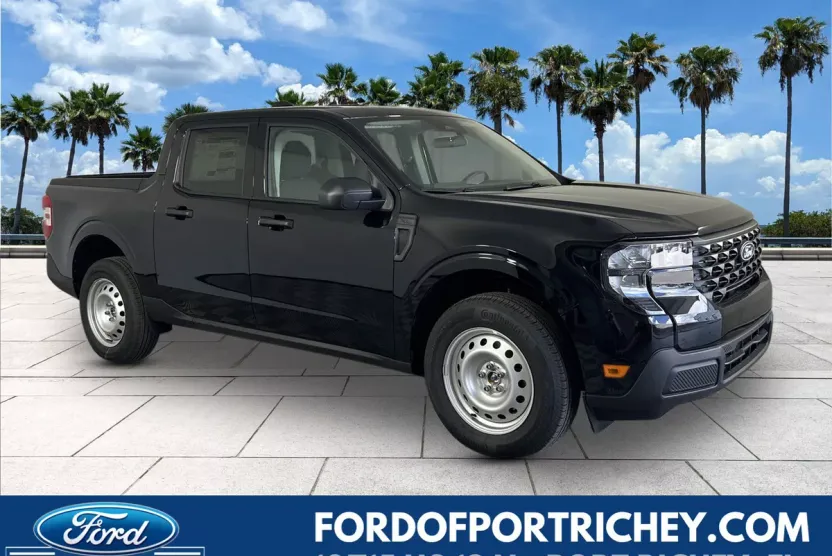 2025 Ford Maverick XL photo 1