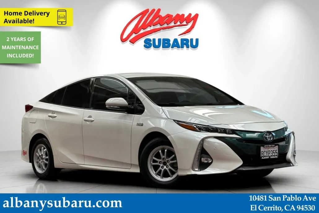 2018 Toyota Prius Prime Advanced photo 1