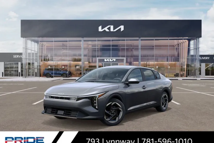 2025 Kia K4 EX photo 1
