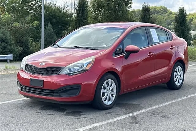 2013 Kia Rio LX photo 1