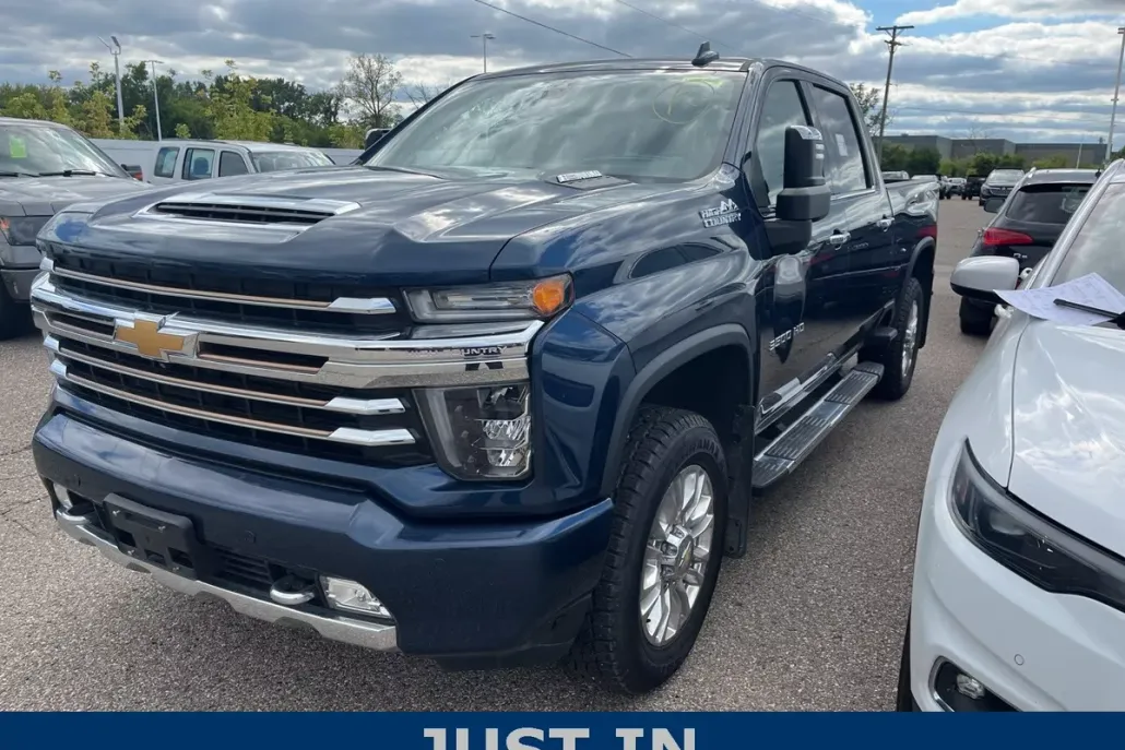 2021 Chevrolet Silverado 3500HD High Country photo 1