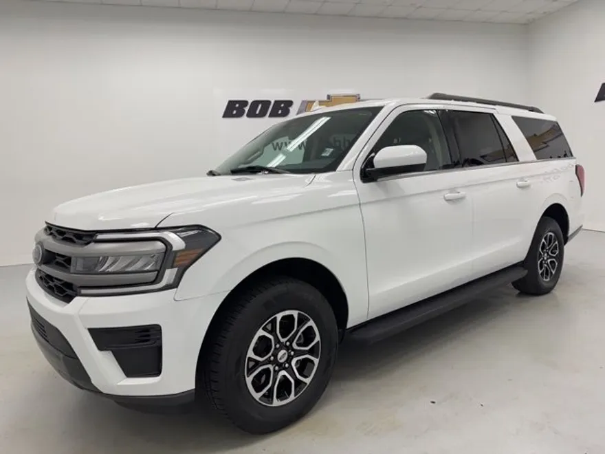 2024 Ford Expedition MAX XLT photo 1