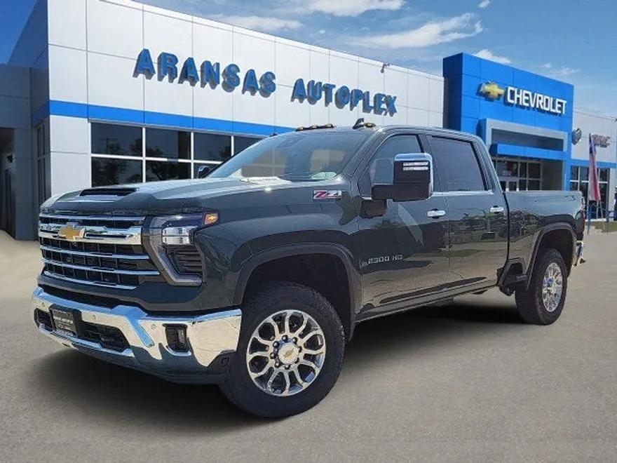 2025 Chevrolet Silverado 2500HD LTZ photo 1