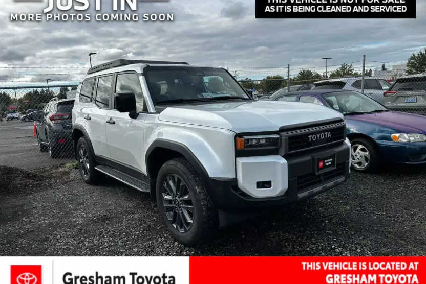 2025 Toyota Land Cruiser photo 1