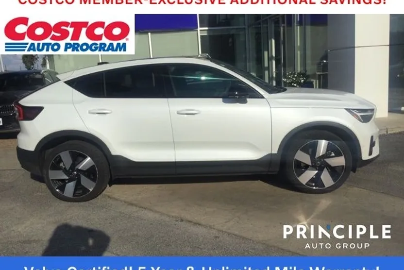 2023 Volvo C40 Recharge Plus photo 1