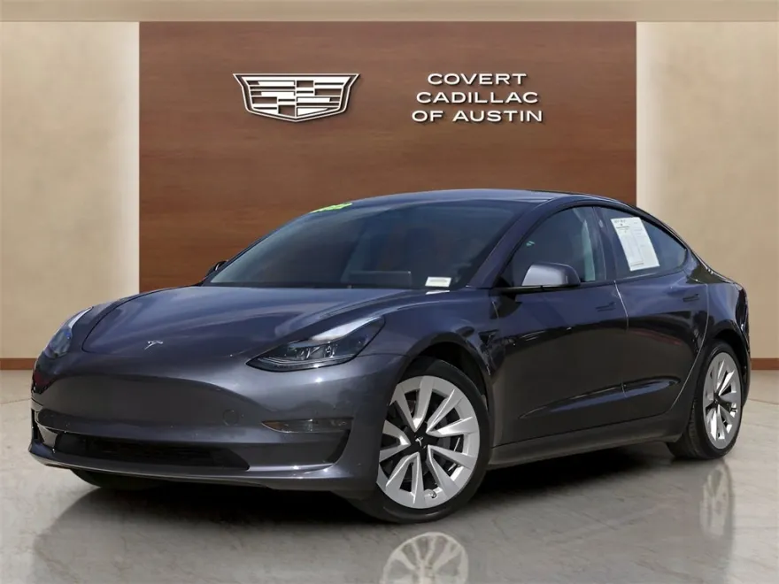 2022 Tesla Model 3 Long Range photo 1
