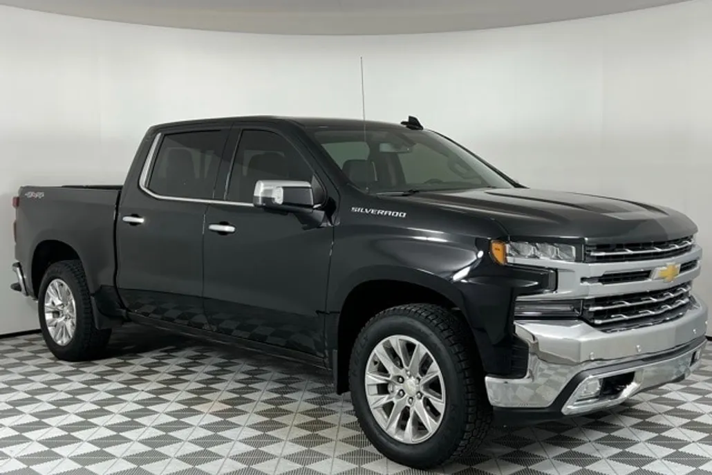 2021 Chevrolet Silverado 1500 LTZ photo 1
