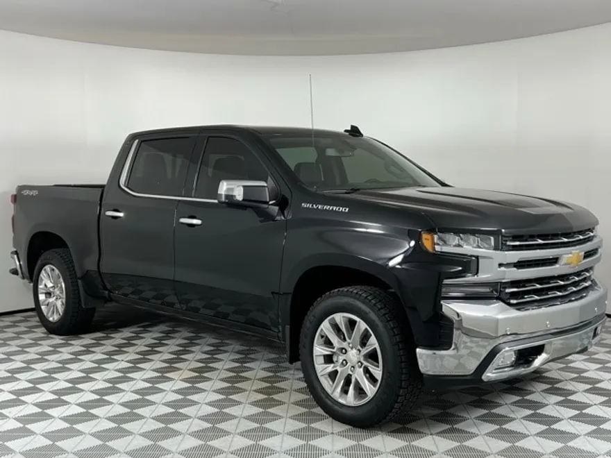 2021 Chevrolet Silverado 1500 LTZ photo 1