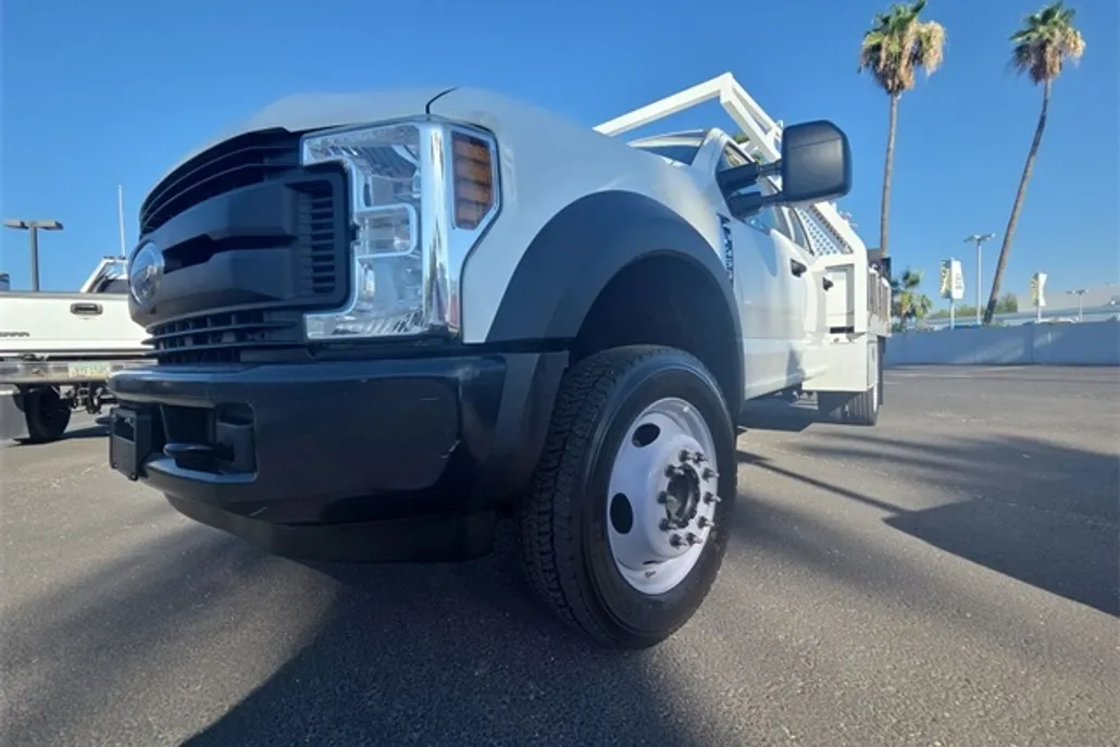 2019 Ford F-450 XL photo 1