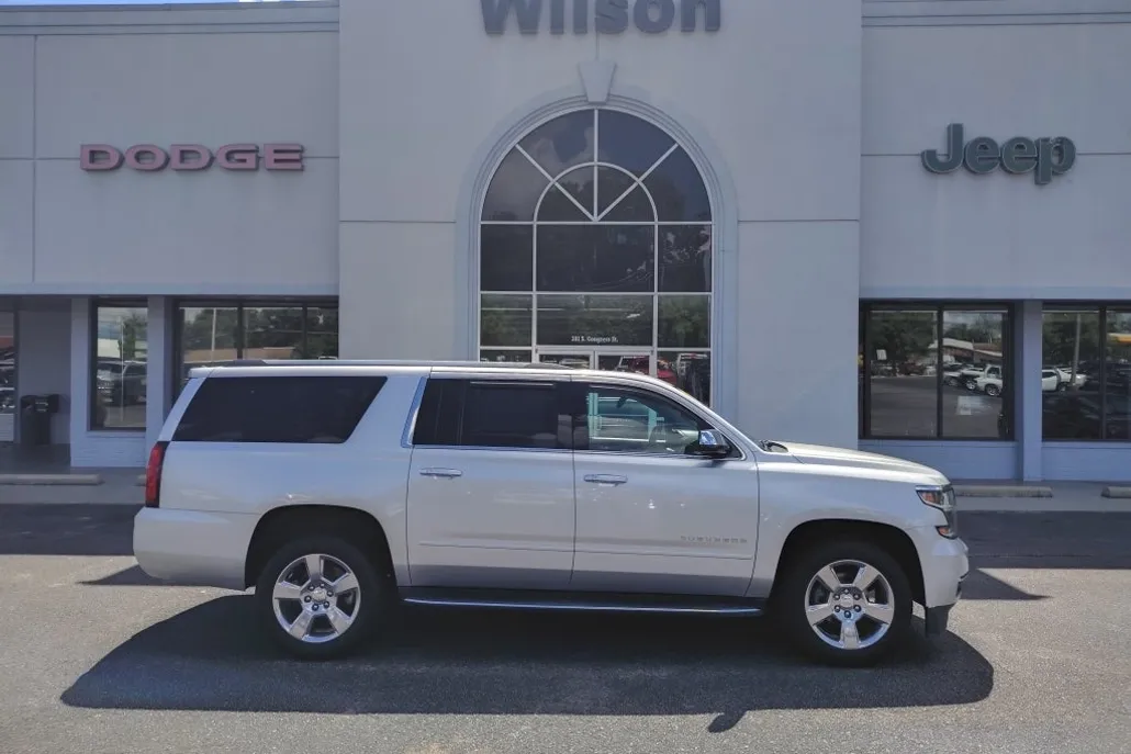 2018 Chevrolet Suburban Premier photo 1