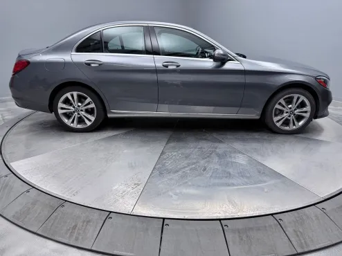 2019 Mercedes Benz C 300 4MATIC photo 4