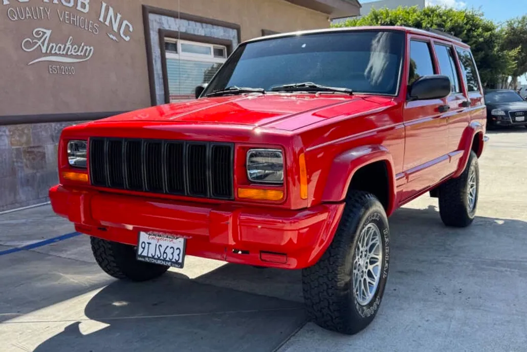 1997 Jeep Cherokee Country photo 1