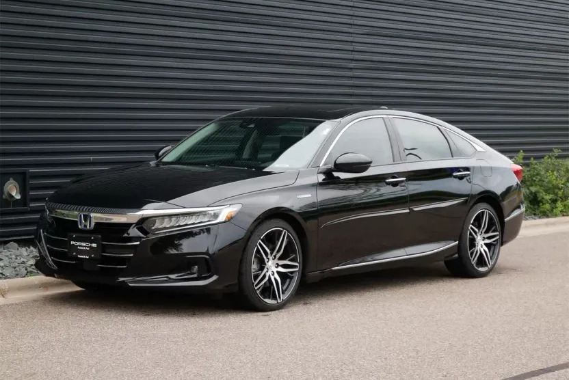 2021 Honda Accord Hybrid Touring photo 1
