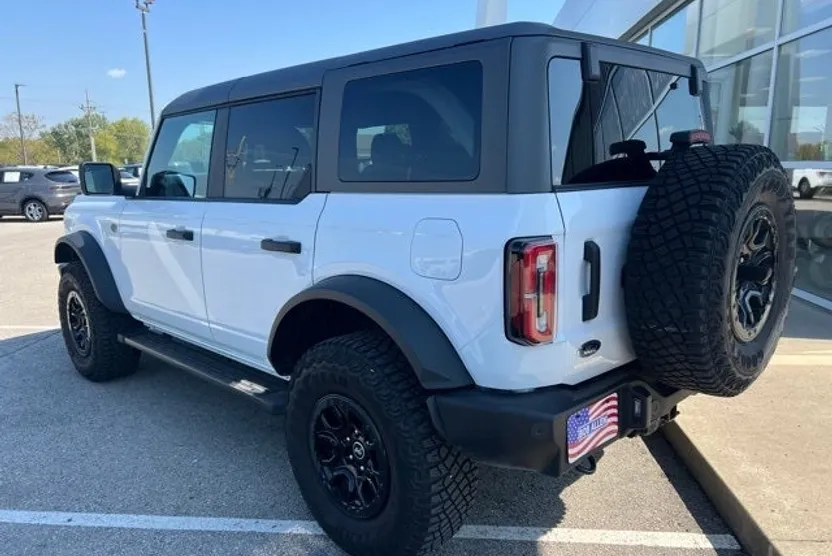 2022 Ford Bronco Wildtrak photo 1