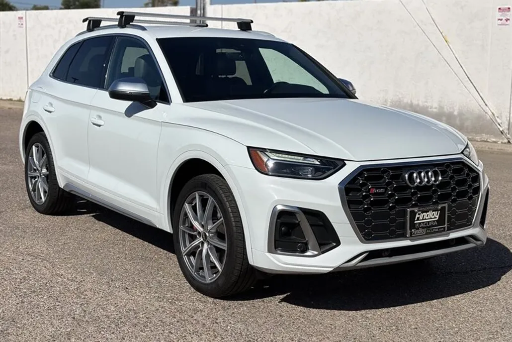 2022 Audi SQ5 Premium photo 1