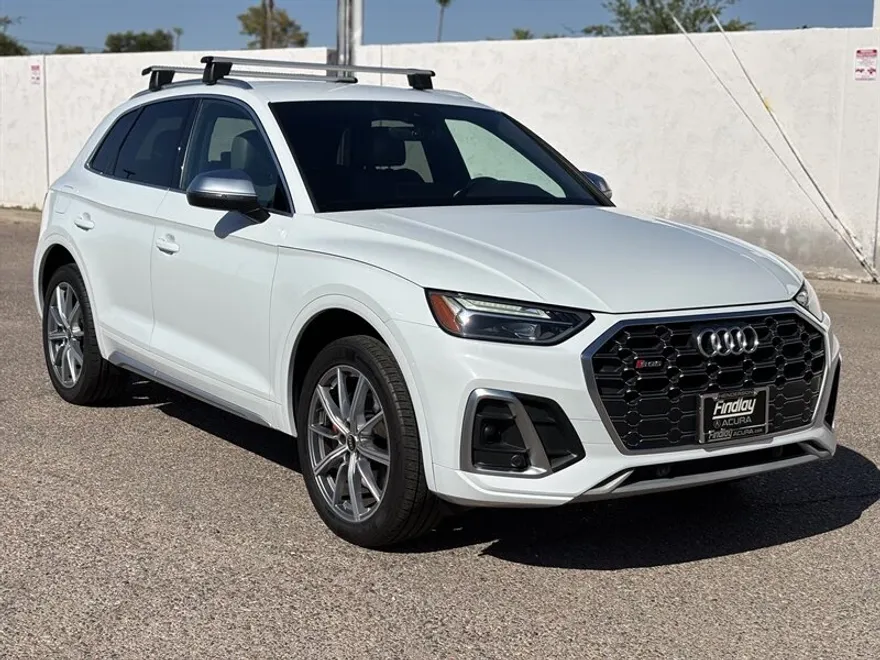 2022 Audi SQ5 Premium photo 1