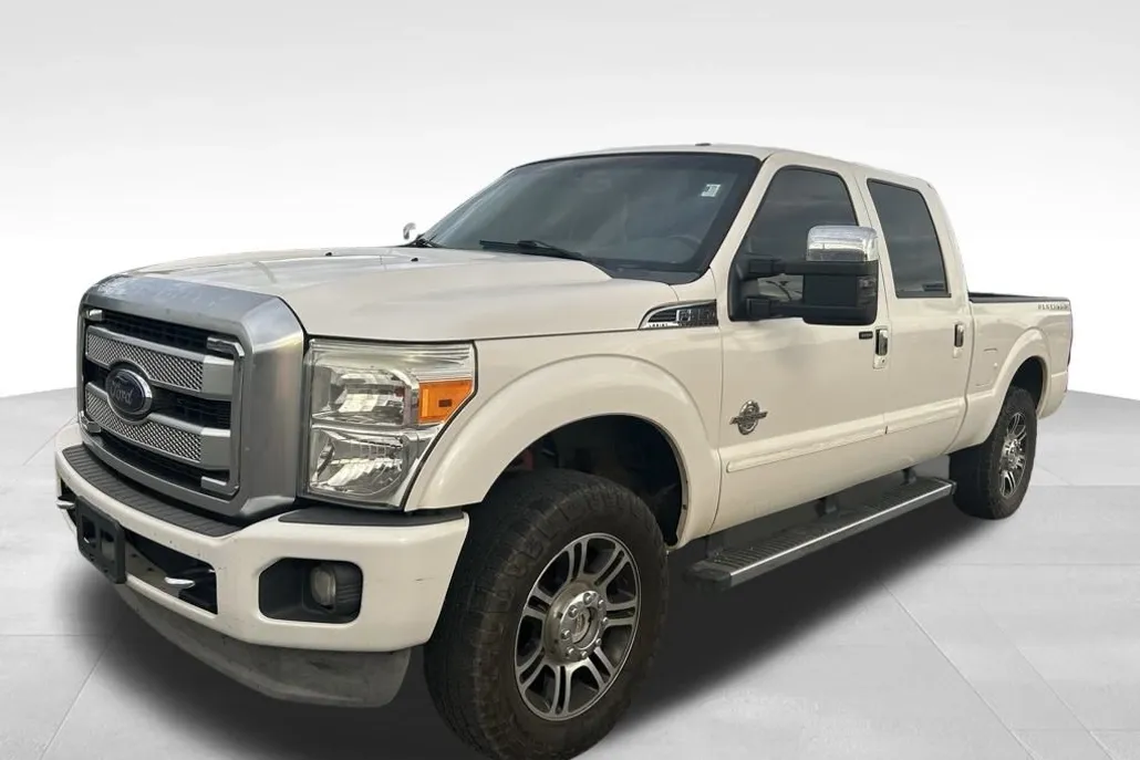2014 Ford F-250 XLT Platinum photo 1