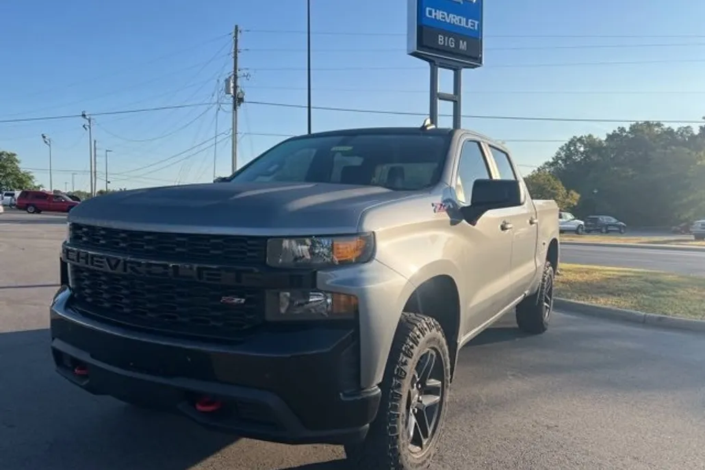 2021 Chevrolet Silverado 1500 Custom Trail Boss photo 1