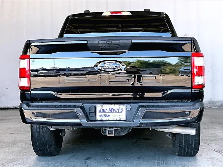 2023 Ford F-150 XL photo 1