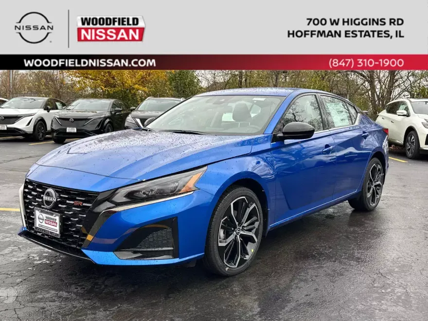 2025 Nissan Altima SR photo 1