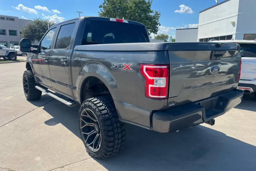 2019 Ford F-150 XL photo 1