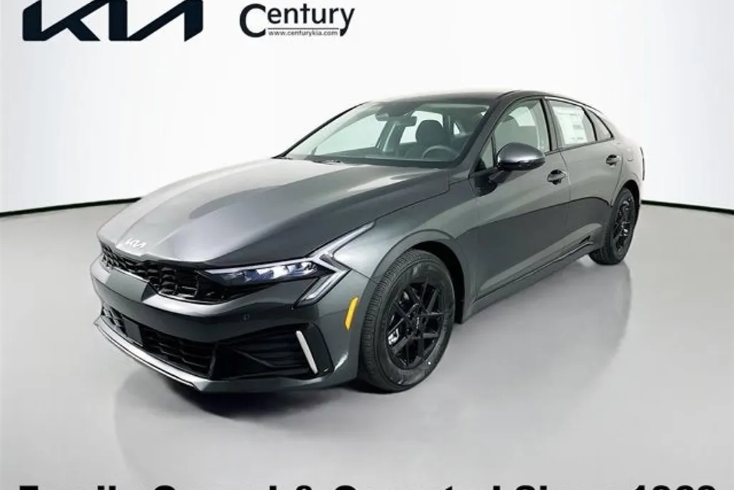 2026 Kia K5 LXS photo 1