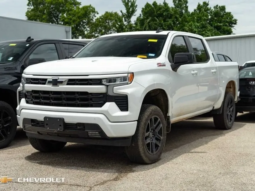 2022 Chevrolet Silverado 1500 RST photo 1